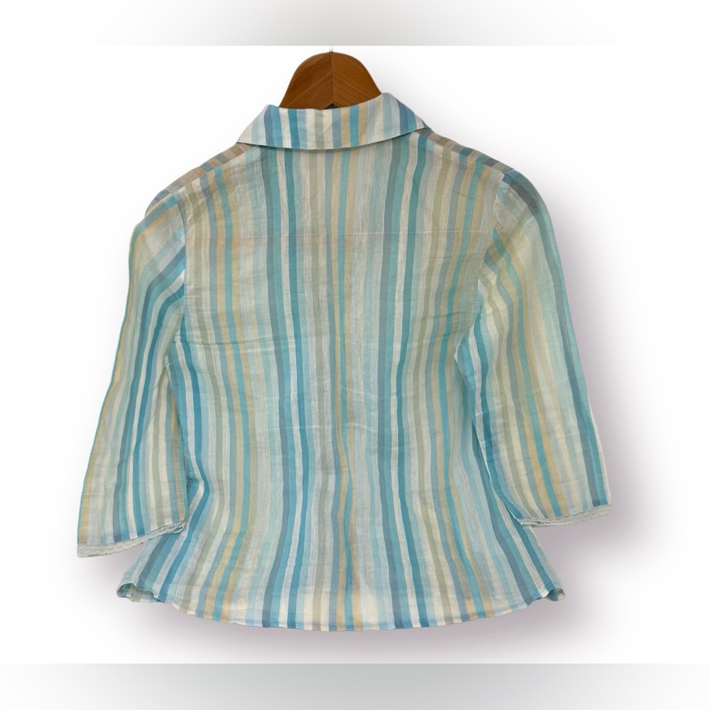 🛍️SALE🛍️ Vivid Women’s 3/4 Sleeve Button-Down Shirt - Picture 3 of 7